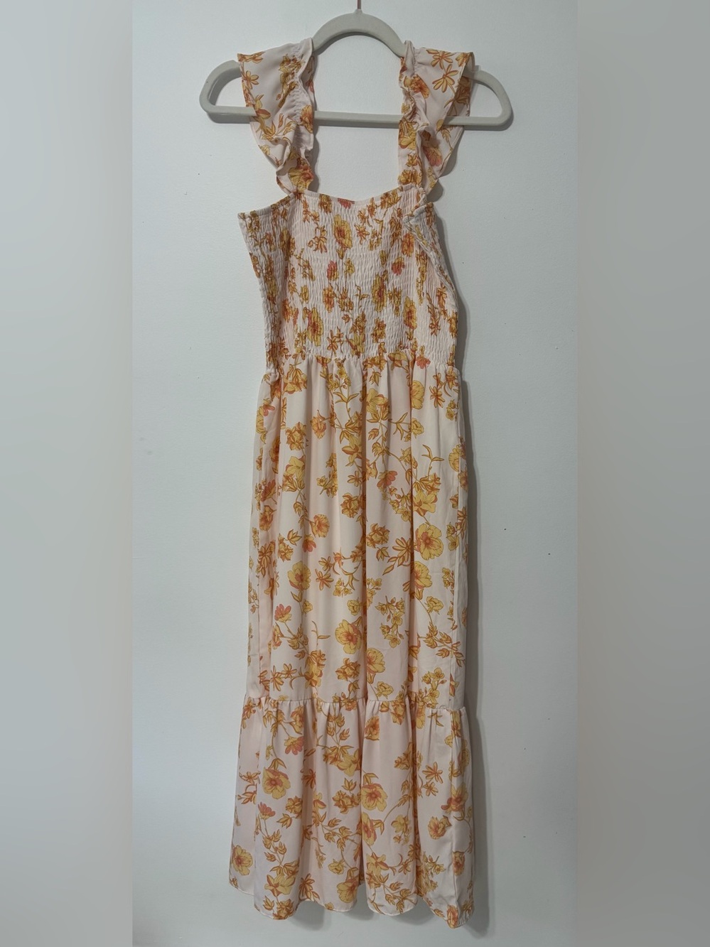 NWOT Women’s Floral Smocked Maxi Dress
